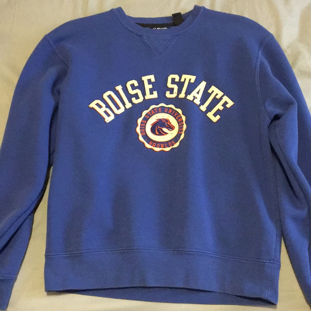 Boise State sweatshirt